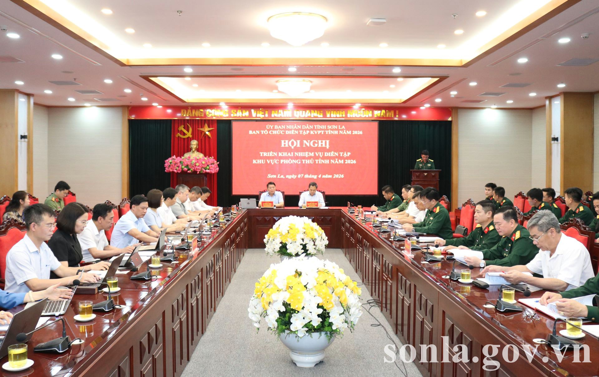 anh tin bai